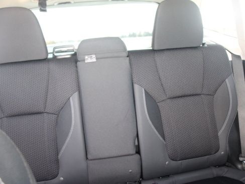 Used 2023 Subaru Forester Premium AWD/4WD image 23