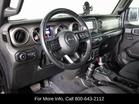 Used 2018 Jeep Wrangler Unlimited Sport S image 25
