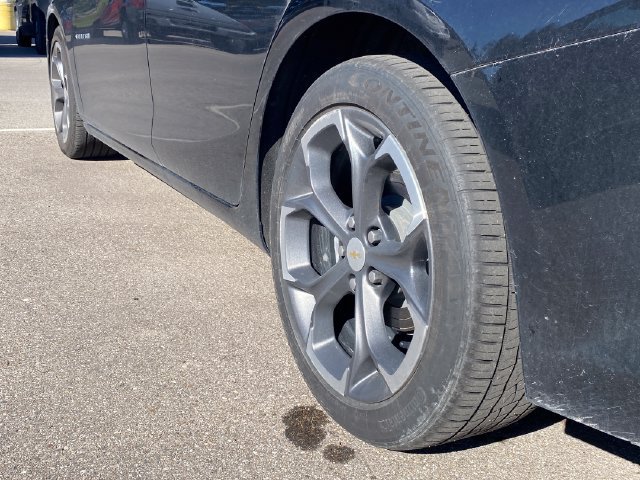 Used 2023 Chevrolet Malibu LT FWD image 35