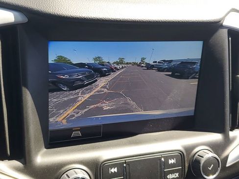 Certified 2024 GMC Terrain SLT w/ Elevation Edition AWD/4WD image 27