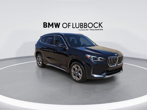 Used 2025 BMW X1 xDrive28i AWD/4WD image 2