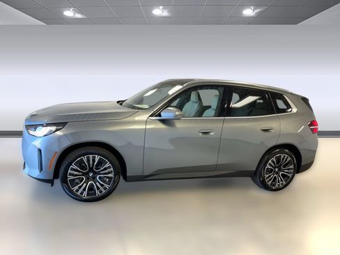 Used 2026 BMW X3 xDrive30i w/ Convenience Package AWD/4WD image 2