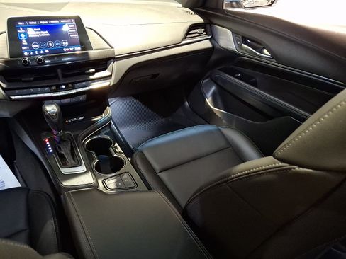 Certified 2023 Cadillac CT4 Luxury w/ Sun And Sound Package AWD/4WD image 18