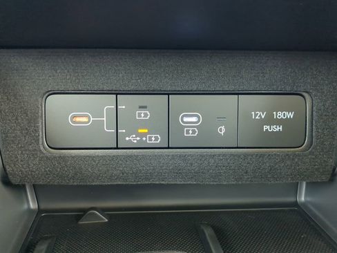 New 2025 Hyundai Sonata Limited image 10