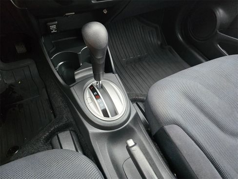 Used 2010 Honda Fit Sport image 20