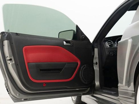 Used 2008 Ford Mustang GT image 22