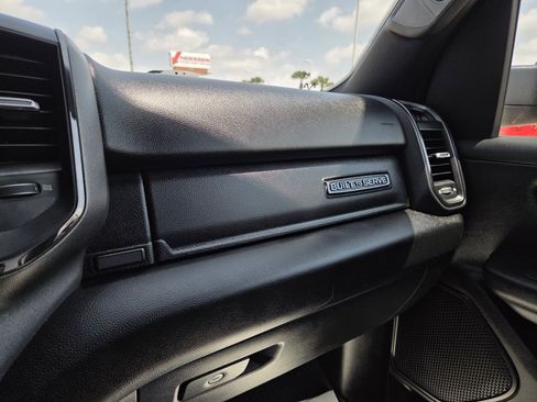 Used 2022 RAM 1500 Big Horn w/ Built-to-serve Edition AWD/4WD image 32