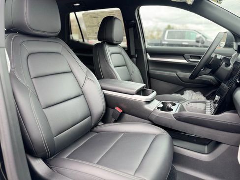 New 2026 GMC Terrain Elevation w/ Elevation Premium Package AWD/4WD image 12