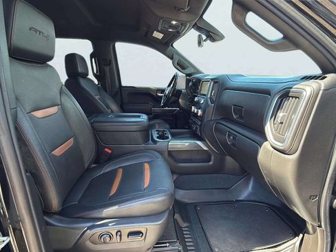 Used 2021 GMC Sierra 1500 AT4 w/ AT4 Value Package AWD/4WD image 17