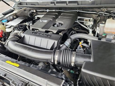 Certified 2023 Nissan Frontier PRO-4X w/ Technology Package image 16