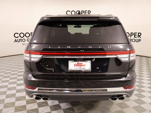 Used 2024 Lincoln Aviator Reserve image 23