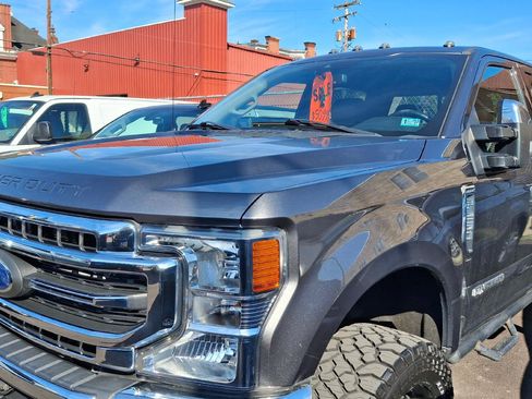 Used 2020 Ford F250 Lariat w/ Chrome Package AWD/4WD image 3
