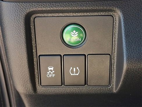 Used 2022 Honda HR-V Sport image 25