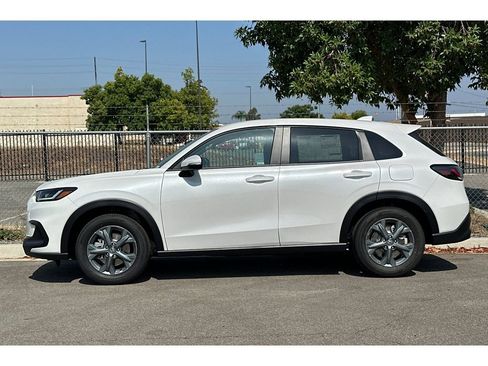 Used 2026 Honda HR-V LX image 8