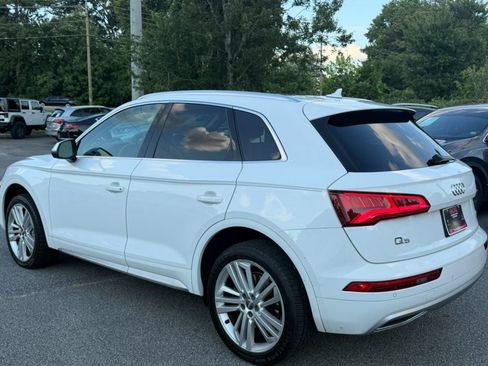 Used 2018 Audi Q5 2.0T Premium Plus w/ Premium Plus Package AWD/4WD image 5