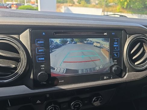 Certified 2017 Toyota Tacoma TRD Sport image 25