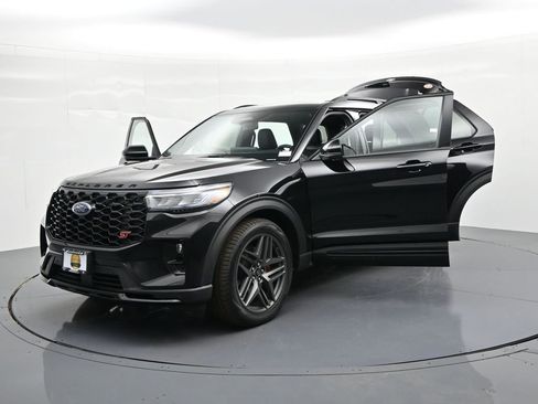 New 2026 Ford Explorer ST w/ Sun And Sound Package AWD/4WD image 35