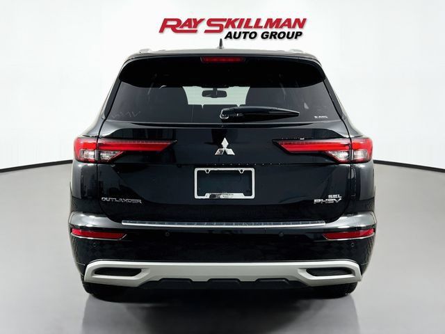 Used 2023 Mitsubishi Outlander SEL 40th Anniversary AWD/4WD image 6