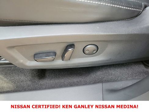 Certified 2025 Nissan Murano SV AWD/4WD image 35