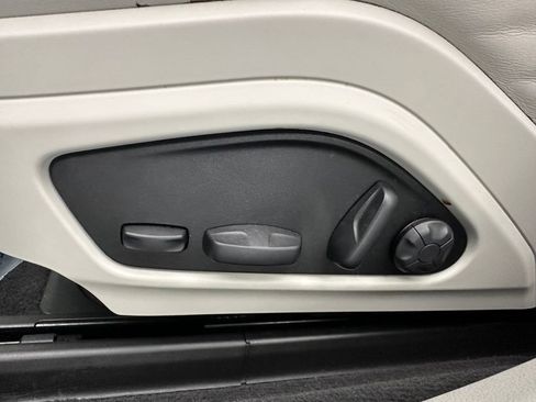 Certified 2022 Porsche Panamera RWD image 23