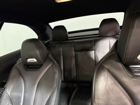 Used 2016 BMW M4 Convertible image 21