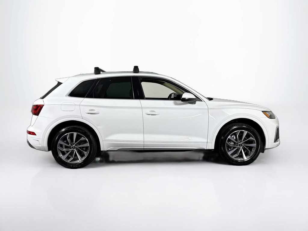 Used 2022 Audi Q5 2.0T Premium w/ Convenience Package AWD/4WD image 6