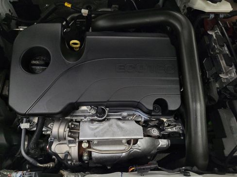 Used 2023 Chevrolet Equinox LS w/ LS Convenience Package FWD image 30