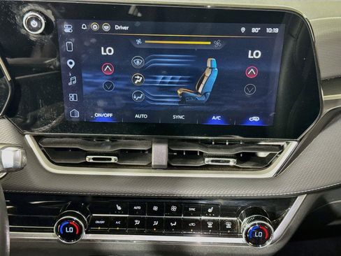 Certified 2026 Chevrolet Equinox LT w/ Convenience Package II FWD image 14