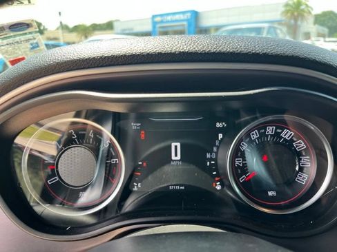Used 2022 Dodge Challenger GT RWD image 19