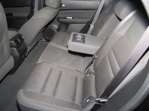 Certified 2024 Honda Prologue EX image 12