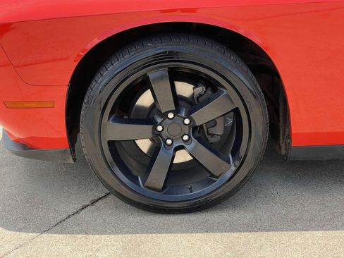 Used 2017 Dodge Challenger SXT Plus RWD image 46