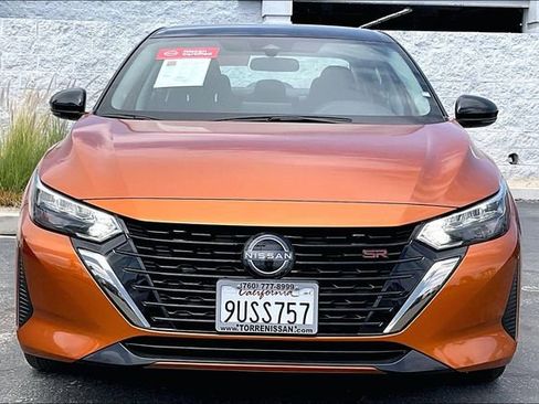 Certified 2025 Nissan Sentra SR FWD image 2