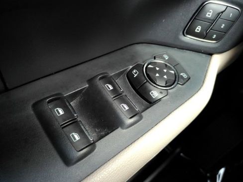 Used 2022 Ford Expedition XLT RWD image 39