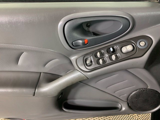 Used 2003 Pontiac Grand Am SE FWD image 25