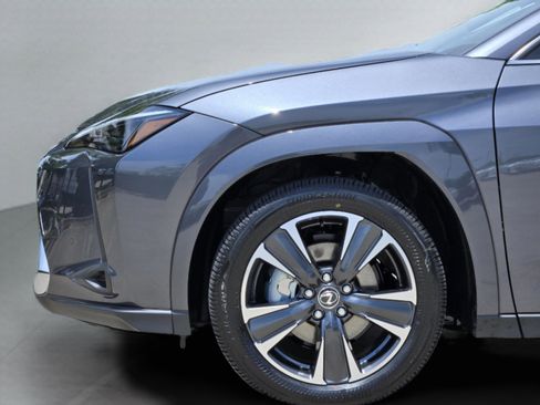 New 2026 Lexus UX 300h FWD image 20
