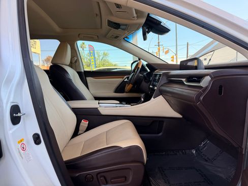 Used 2017 Lexus RX 350 FWD w/ Premium Package image 19