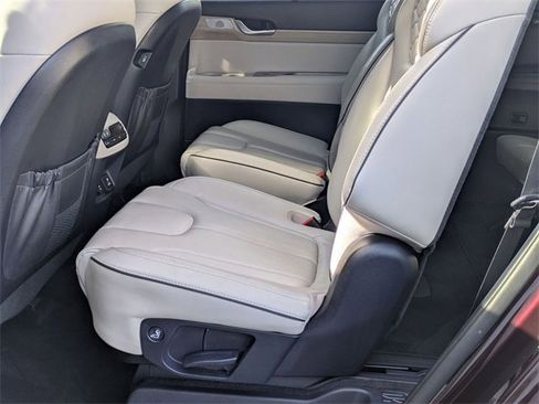 Used 2022 Hyundai Palisade Limited image 26