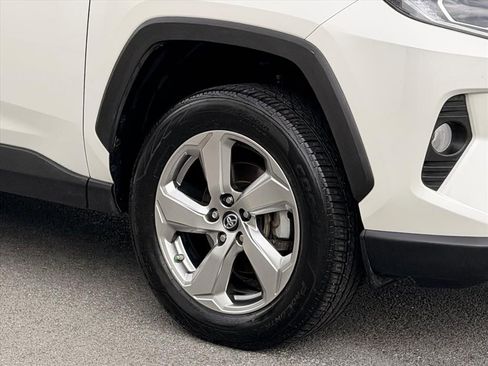 Used 2019 Toyota RAV4 Limited w/ Carpet Mat Package AWD/4WD image 26