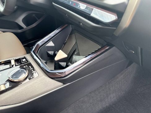 New 2025 BMW X3 xDrive30i w/ Convenience Package image 16