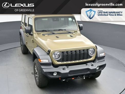 Used 2025 Jeep Wrangler Unlimited Sport AWD/4WD image 41
