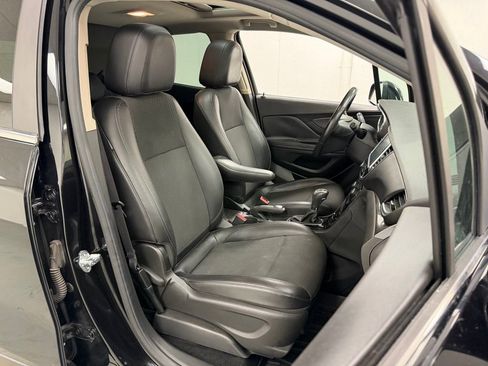 Used 2019 Buick Encore Preferred w/ Safety Package image 11