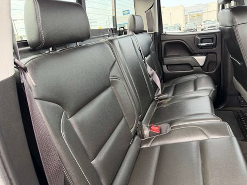 Used 2017 Chevrolet Silverado 1500 LT w/ Midnight Edition AWD/4WD image 13
