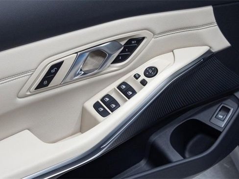 New 2026 BMW 330i xDrive Sedan w/ Premium Package image 15