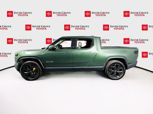 Used 2023 Rivian R1T Adventure image 8