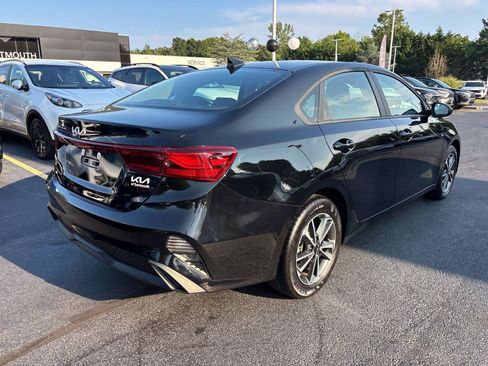 Used 2024 Kia Forte LXS FWD image 5