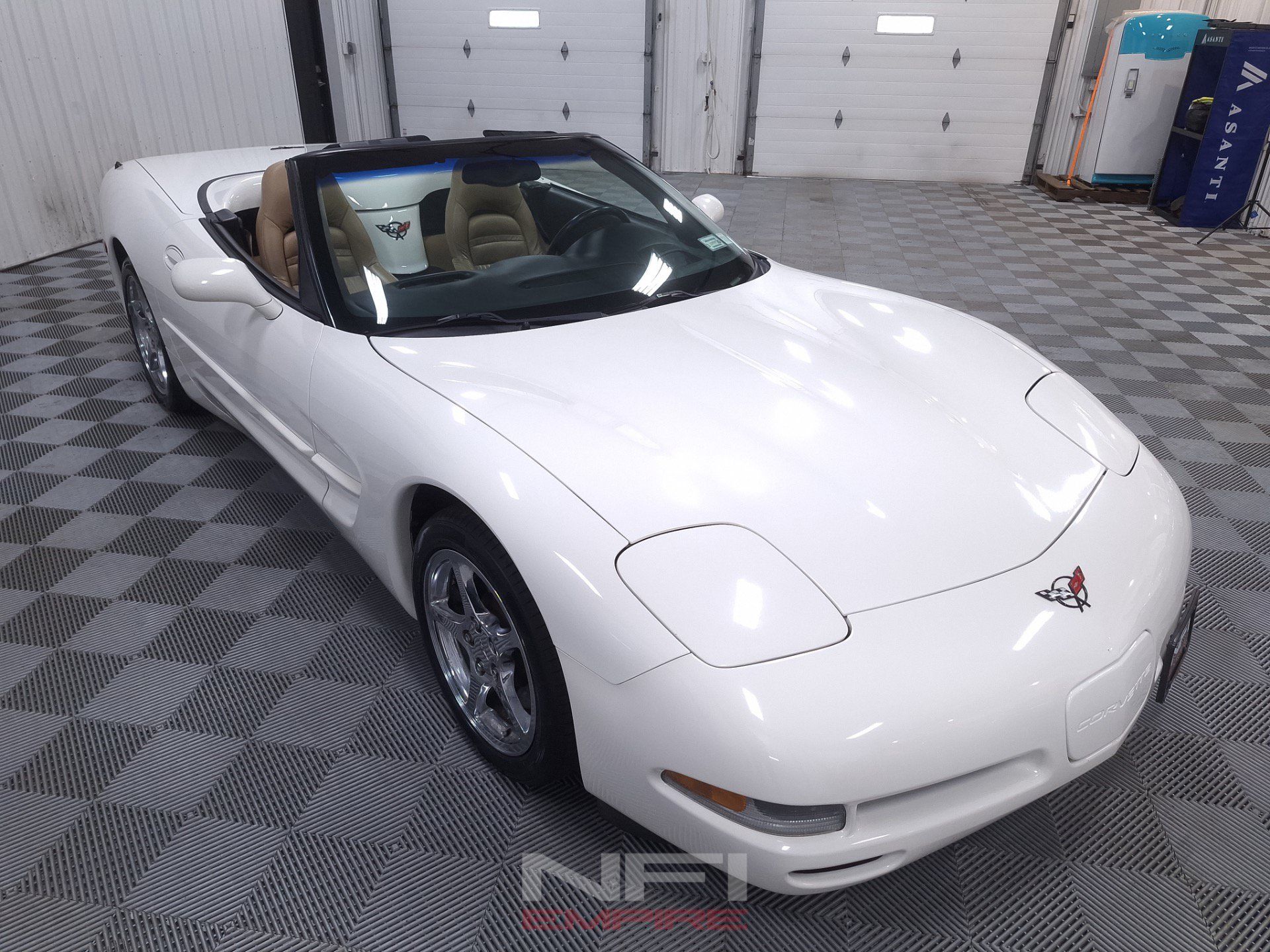 Used 2001 Chevrolet Corvette Convertible w/ Preferred Equipment Group2 RWD image 8