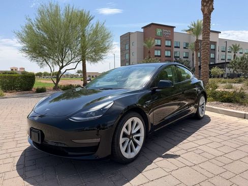 Used 2022 Tesla Model 3 RWD image 6