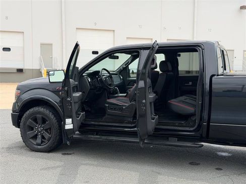 Used 2014 Ford F150 FX4 w/ Equipment Group 402A Luxury AWD/4WD image 11