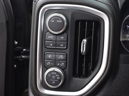 Used 2020 GMC Sierra 1500 SLT w/ SLT Premium Package AWD/4WD image 16