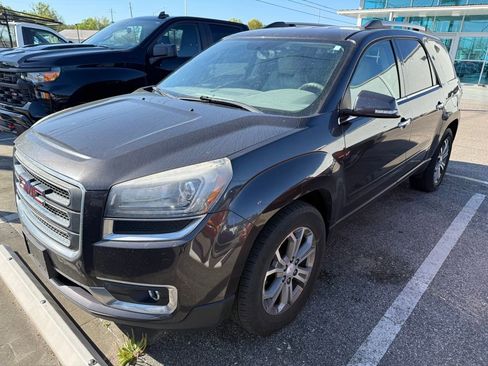 Used 2015 GMC Acadia SLT image 1